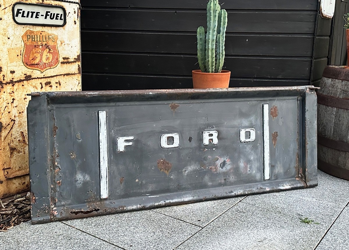1950´s Ford Pickup Truck Heckklappe