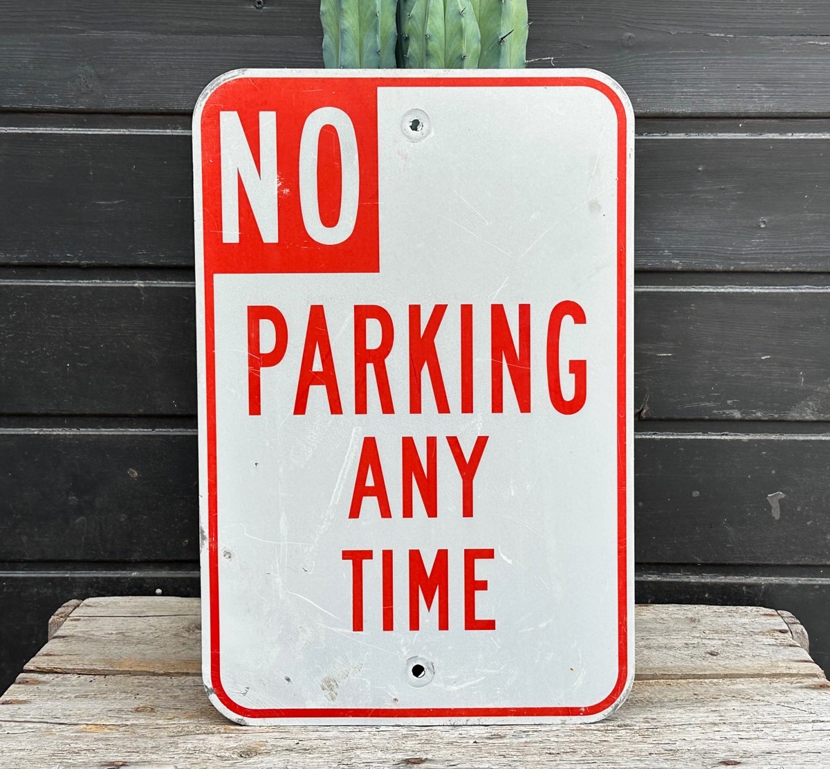Original USA Schild - No Parking Any Time Verkehrsschild