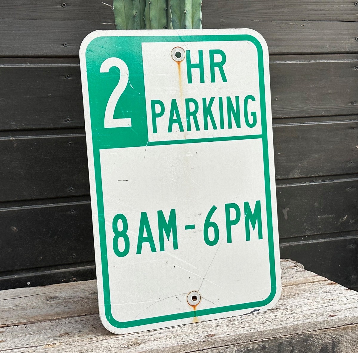 2 Hour Parking 8AM - 6PM Verkehrsschild