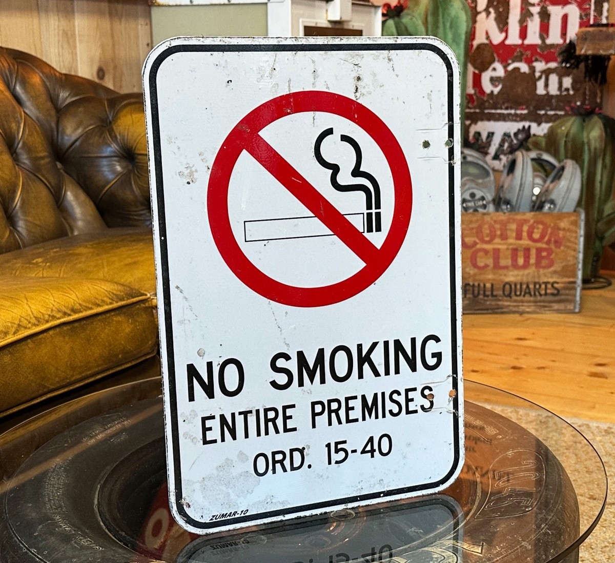 No Smoking Hinweisschild