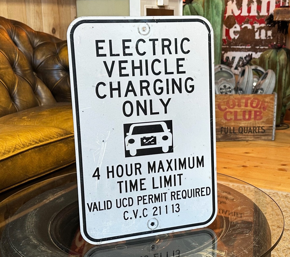 Electric Vehicle Charging Only Verkehrsschild