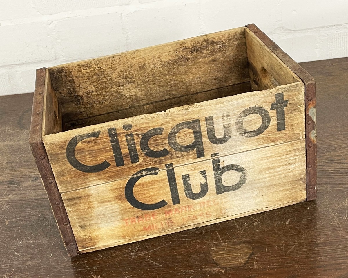 Clicquot Club Getränkekiste