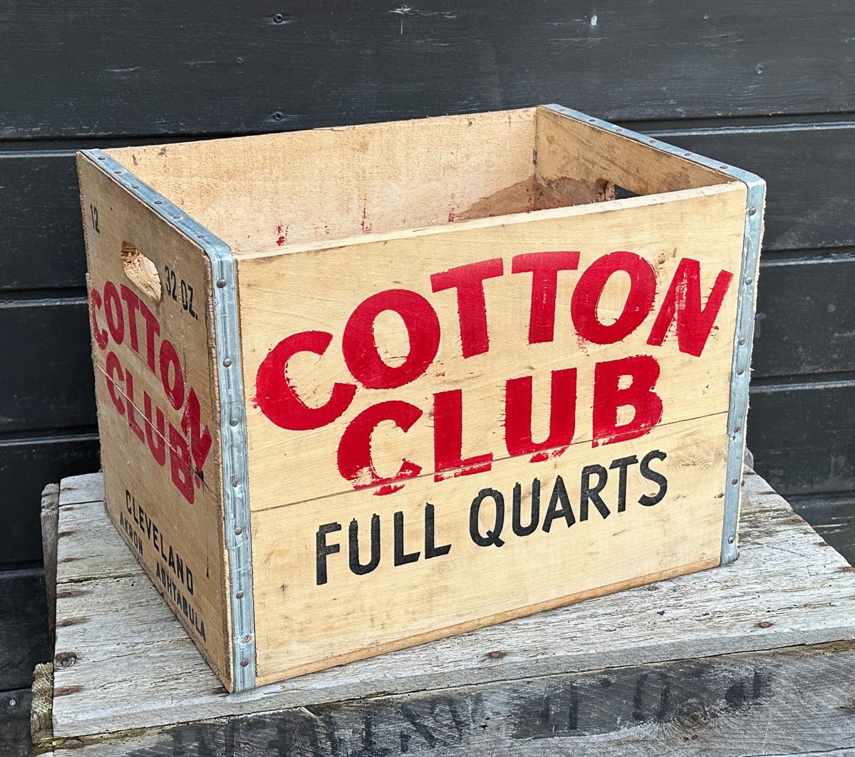 Cotton Club Getränkekiste - 1982