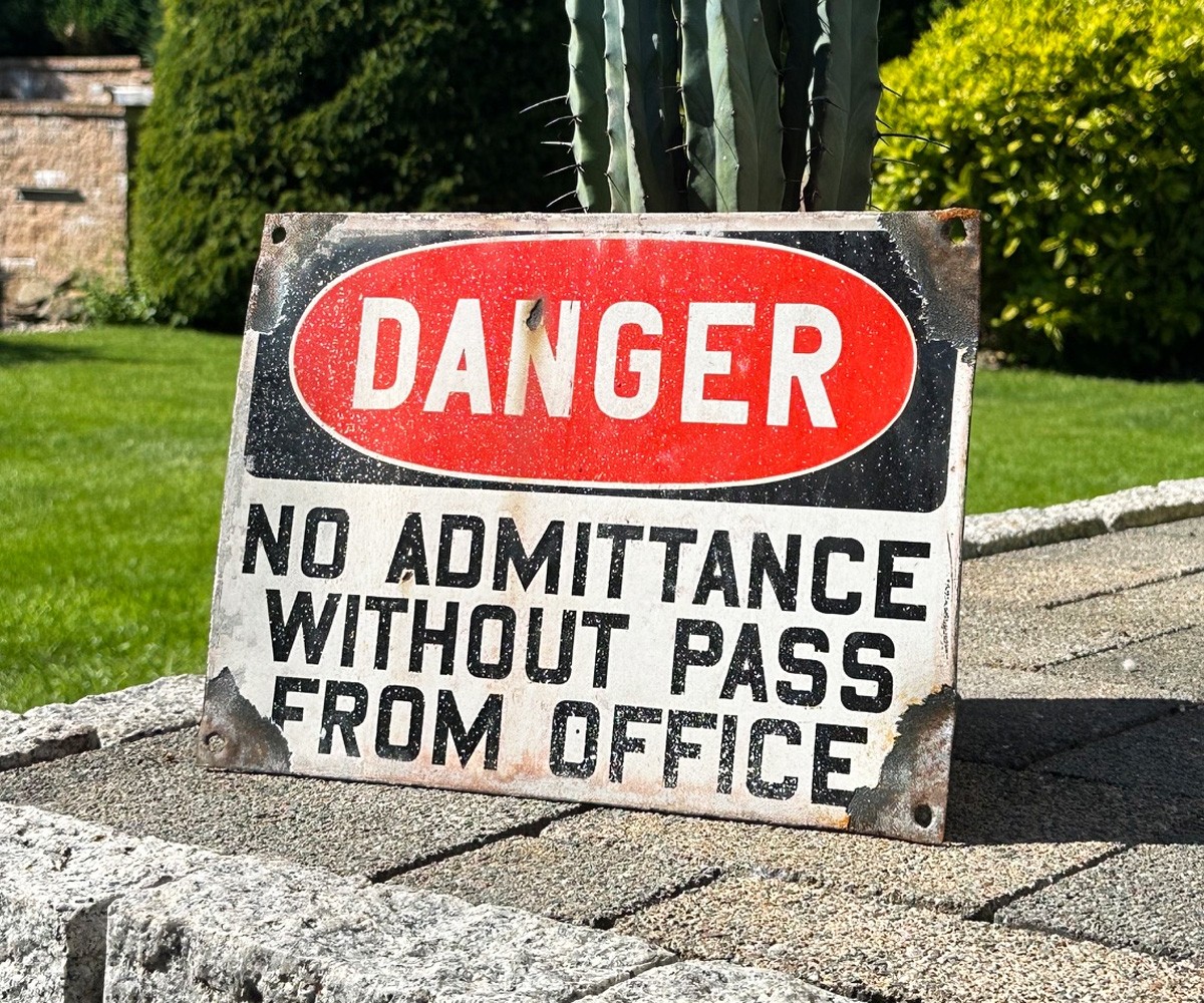 1950s Danger - No Admittance without Pass from Office Emailschild