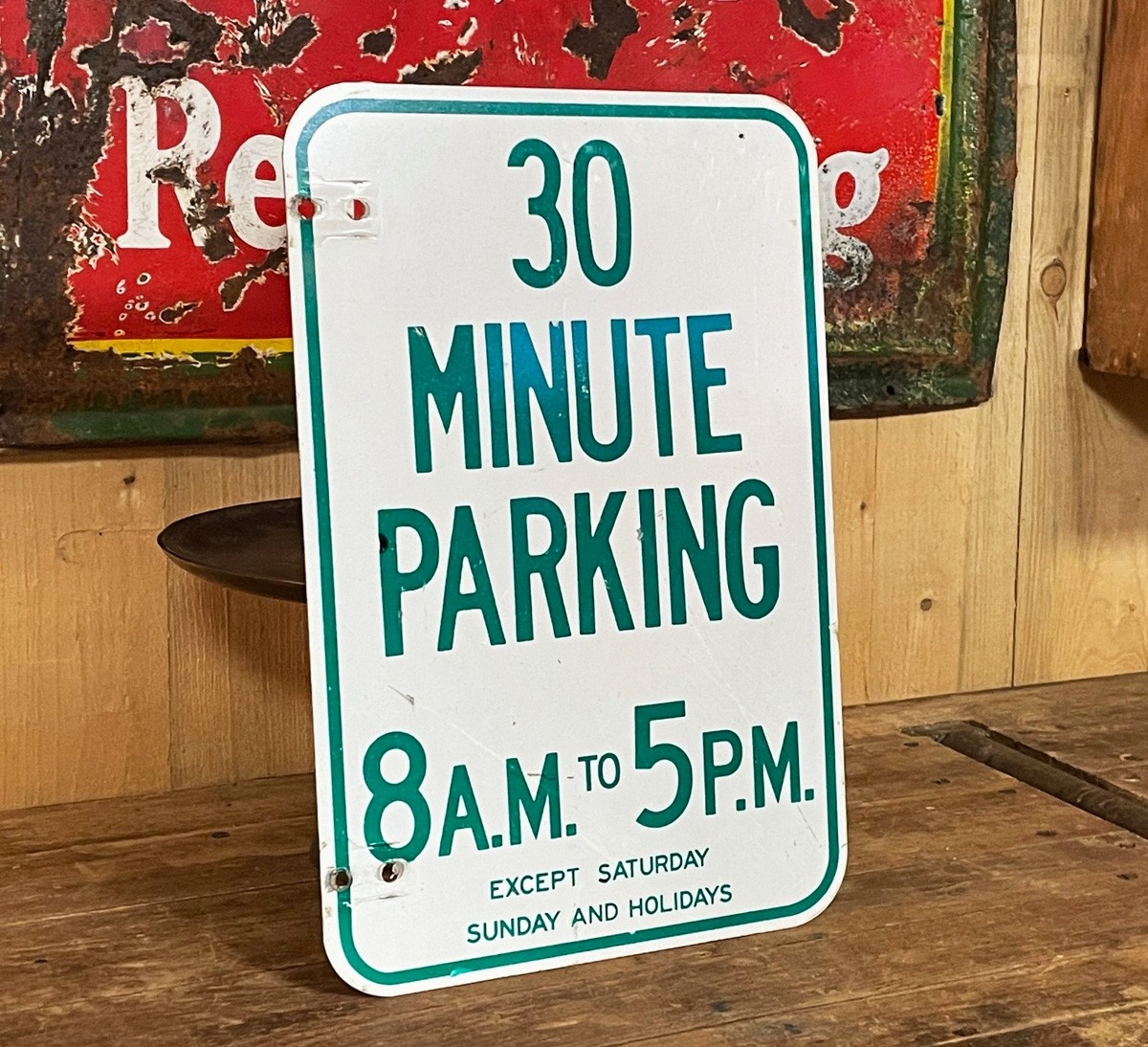 30 Minute Parking 8AM - 5PM Verkehrsschild