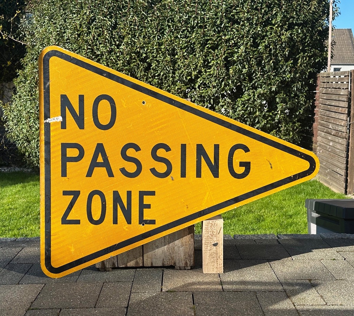 XXL No Passing Zone Verkehrsschild