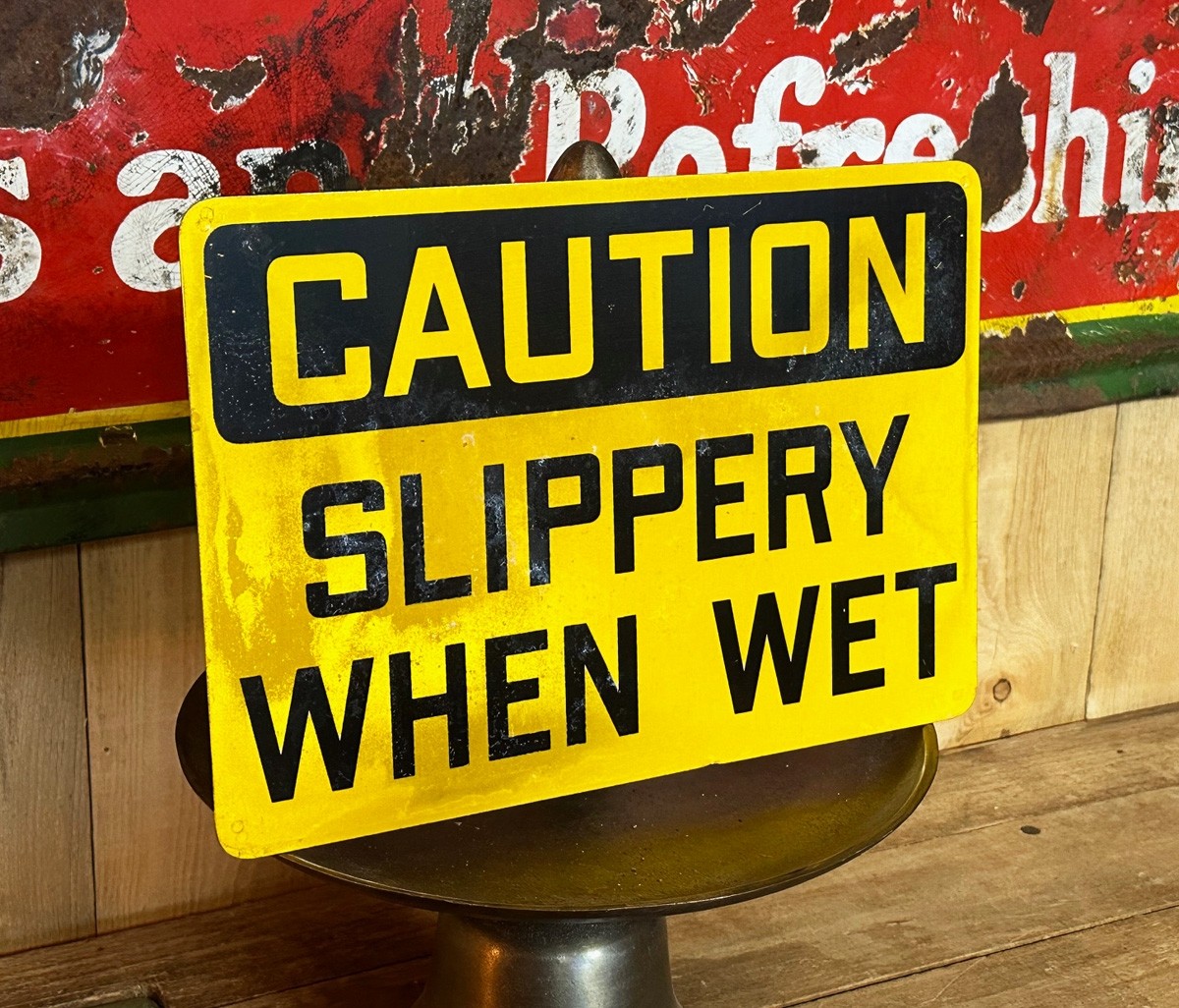 CAUTION - Slippery when Wet Schild