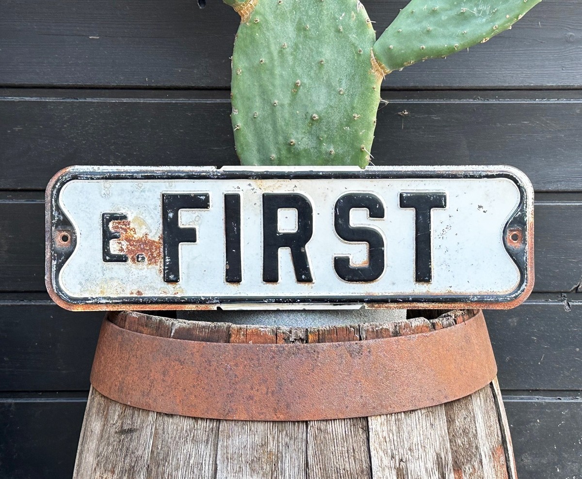 1950´s E. FIRST Straßenschild