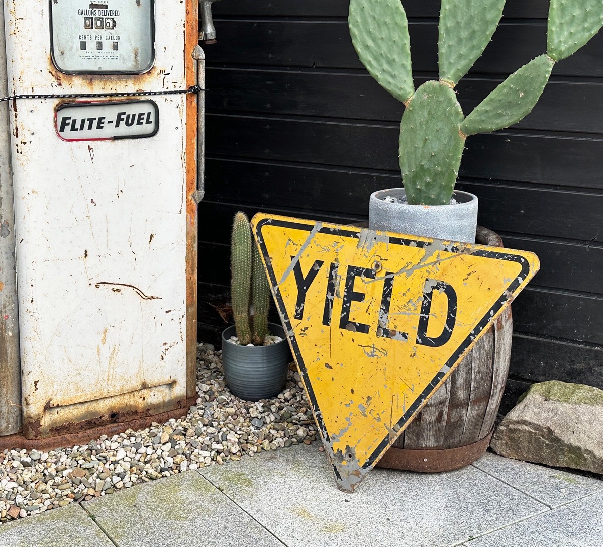 1950´s Yield Verkehrsschild