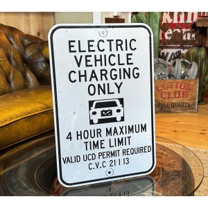 Electric Vehicle Charging Only Verkehrsschild