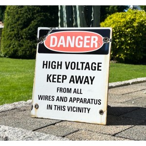 1950s Danger - High Voltage Keep Away Emailschild
