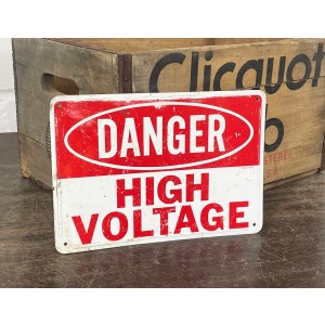 Danger - High Voltage Schild