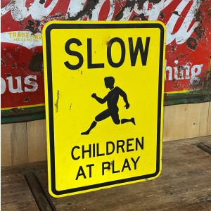 Slow Children at Play Verkehrsschild