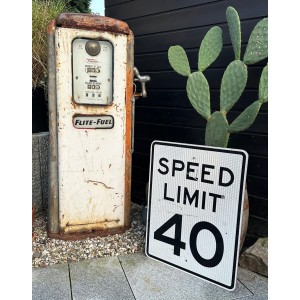 Speed Limit 40 Verkehrsschild