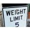 Weight Limit 5 Tons Verkehrsschild