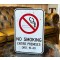 No Smoking Hinweisschild