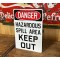 Danger - Hazardous Spill Area - Keep Out Schild