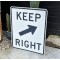 Keep Right Verkehrsschild