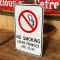 No Smoking Hinweisschild