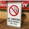 No Smoking Hinweisschild